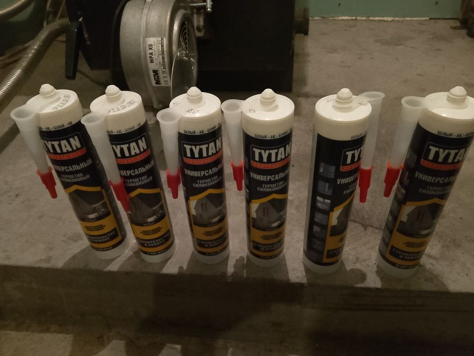 Продам герметик силиконовый