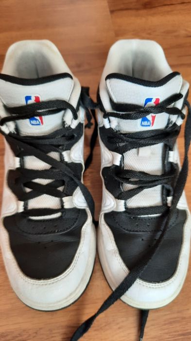 Маратонки Anta NBA