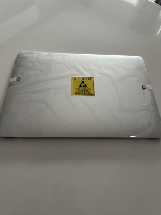 Display macbook  pro a2251
