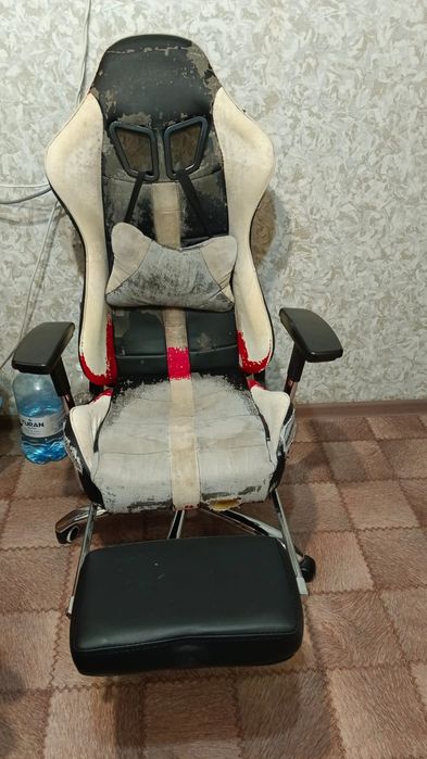 отдам компьютерное кресло