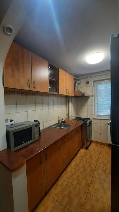 Închiriez apartament 2 camere