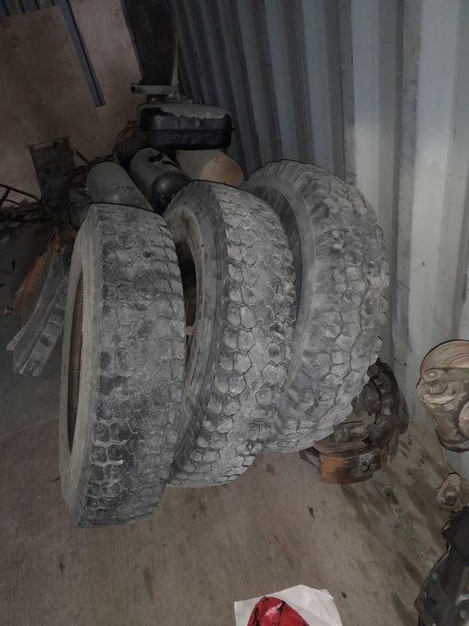 Зил камаз балон сотилади