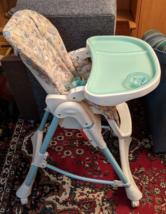 Детский стул для кормления