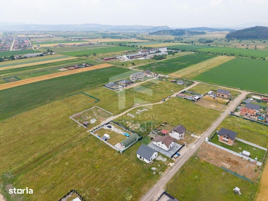 Sanpetru |Teren intravilan 733mp | 3 fronturi stradale