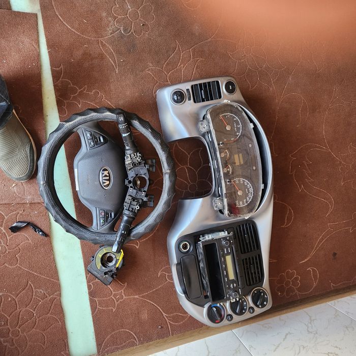 Kia bongo zapchast. Rul, tarpeda, magnitafon