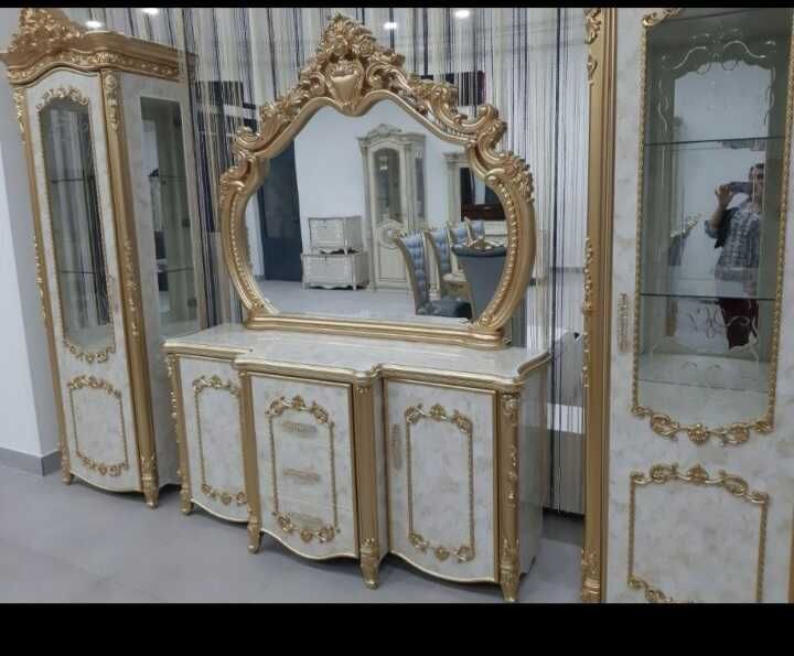 Камот, пенал гостинный