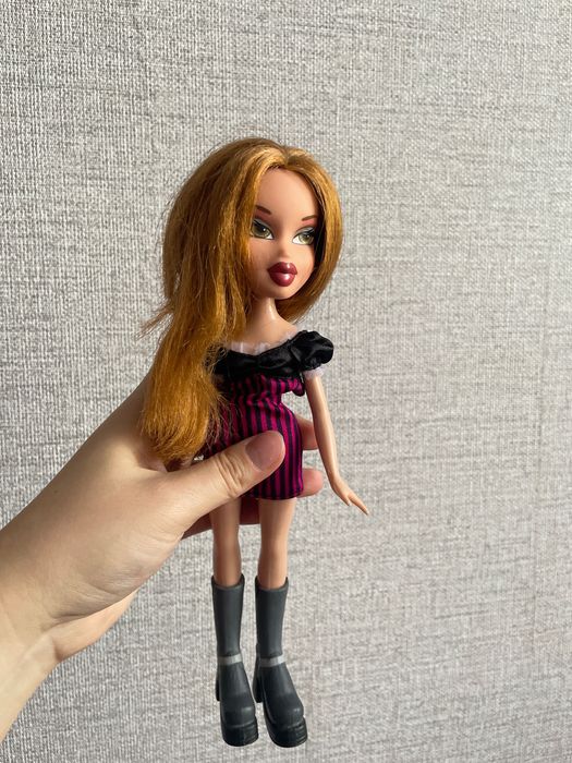 Кукла Bratz Братц Мег Мейган