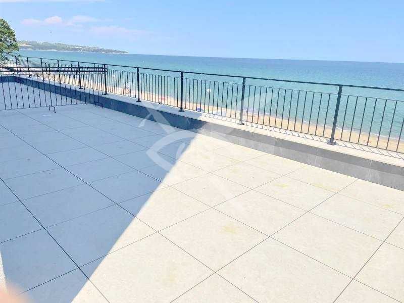 Продава се Двустаен апартамент в Обзор - 145 кв.м за 1725 €/кв.м - Снимка #2