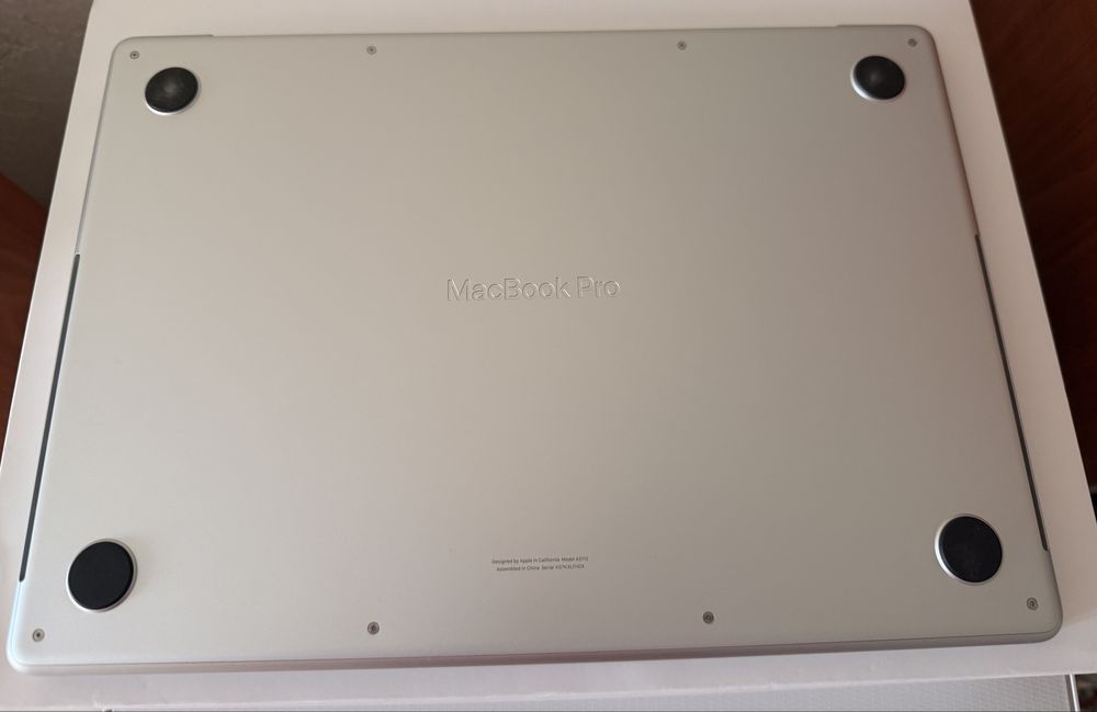 MacBook Pro M4, 14 дюймов