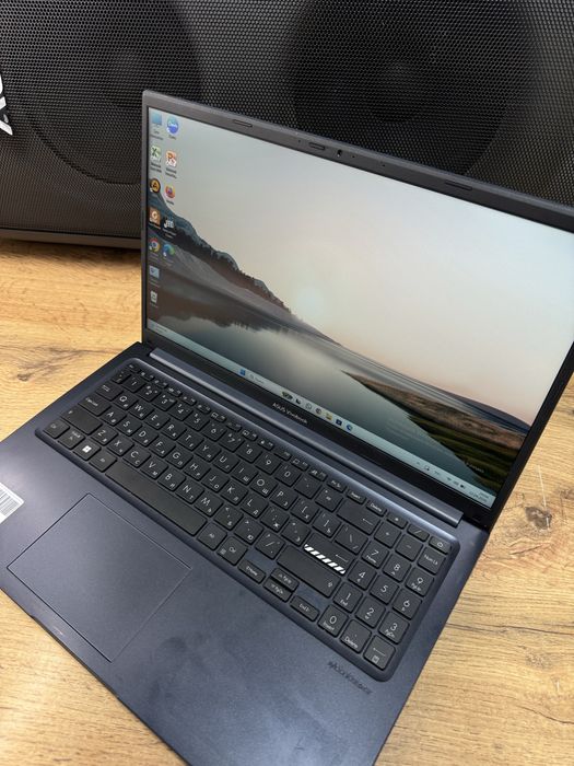 Ноутбук Asus VivoBook