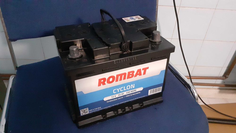 Baterie Rombat Cyclon 450 A 55Ah (aproape noua)