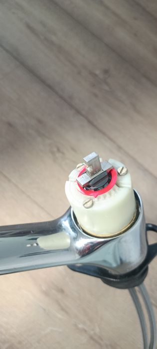 Стоящ" Видима"смесител за кухня