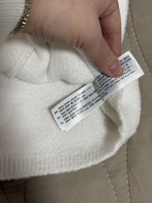 Жилетка на Zara, нова.