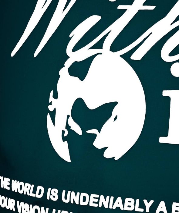 Страхотни тениски , овърсайз,  унисекс 
INFINGTER 
Най-висок клас материя и
изработка
Размери  S M L XL 2XL 
Всеки един артикул разполага с QRкод за
п