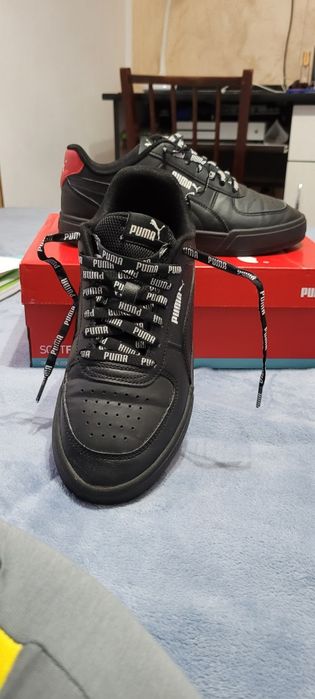 Vând Sneakers Puma Caven