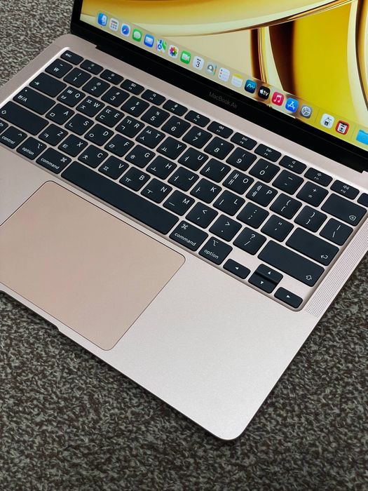 Macbook Air M1 Gold