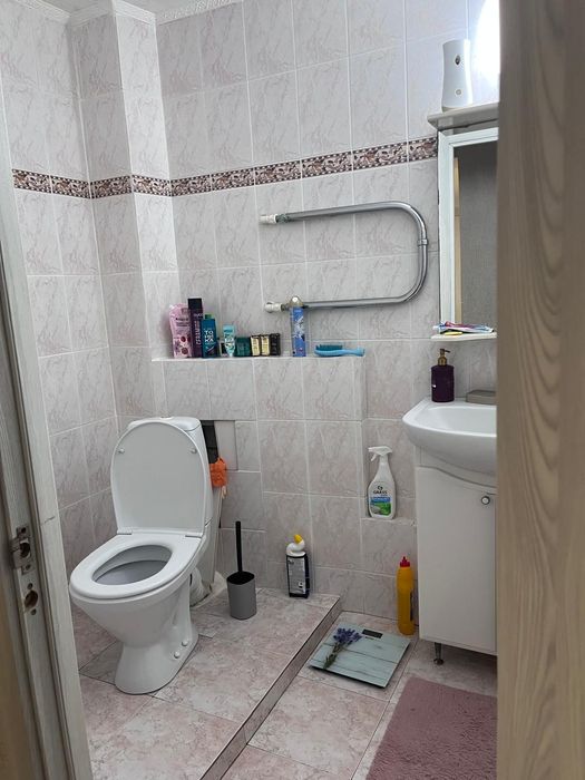 Продам 3комнатную квартиру в центре