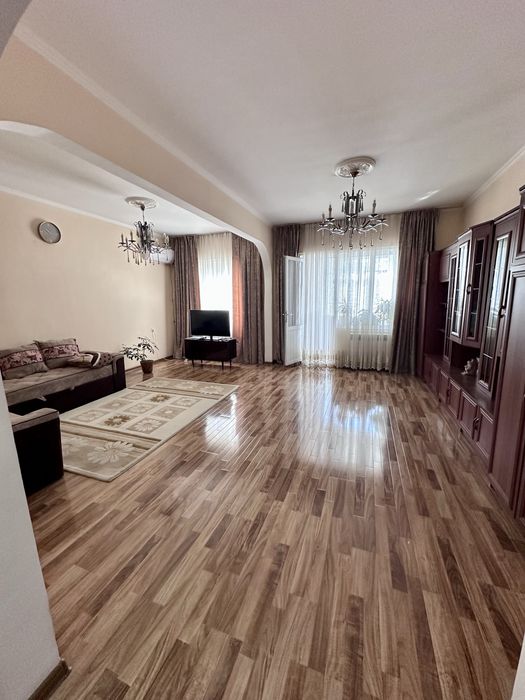 Продаётся 4/2/5.Миробадский район.ор-р супермаркет Магнит.