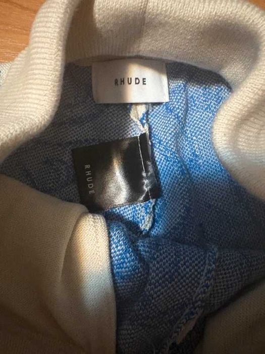 Pantaloni scurti RHUDE baby blue ( nu Trapstar, Bape, Nike, ADidas)