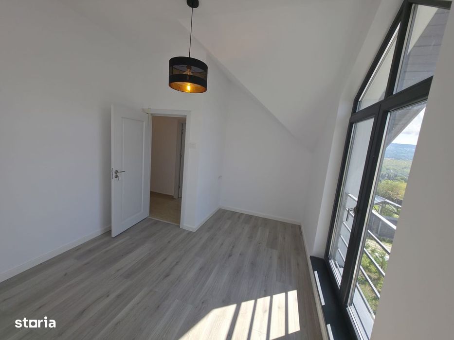 Casă Noua De Închiriat În Bucium 4 Camere 100 Mp Util Teren 254 Mp