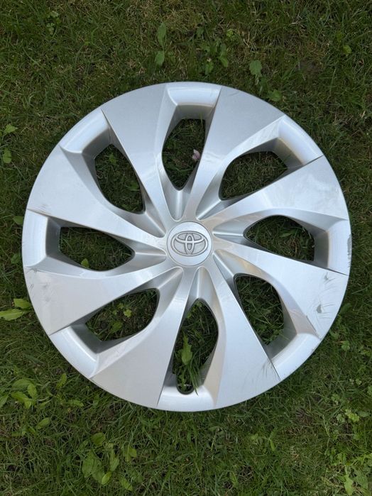 Оригинални тасове за Тойота 16”