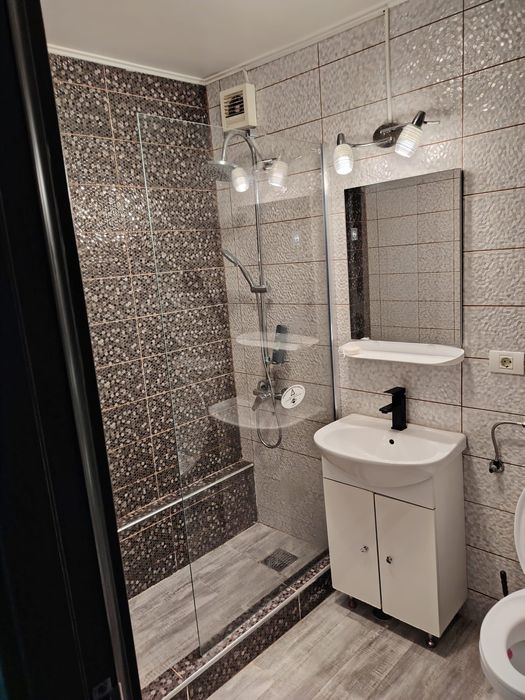 Garsonieră de închiriat