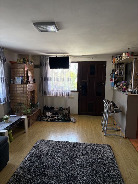 Casa de vanzare