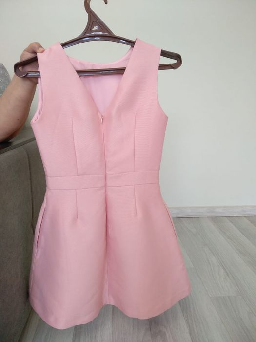 Продам Красивые платья