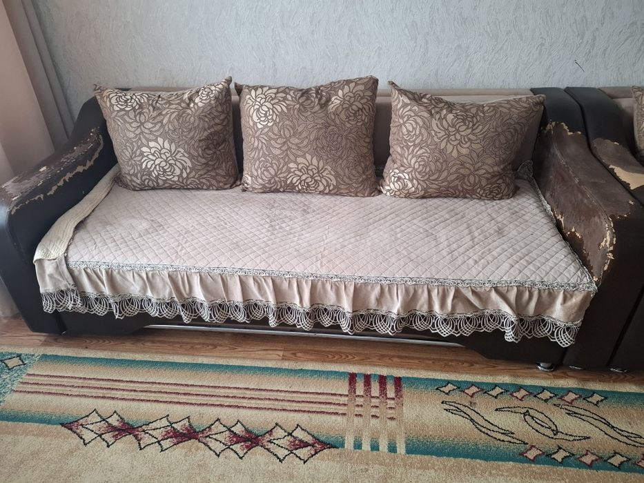 Продам 3 дивана срочно