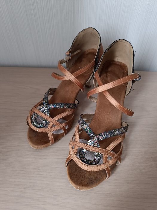 Туфли для танцев