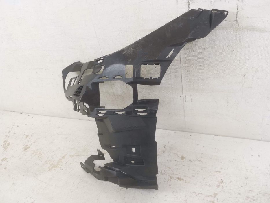 Мерцедес-Бенц C-Class / Mercedes-Benz C-Class W206 [Holder Front Bar L