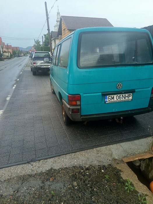 De vânzare wolsvagen transporter T4 1995