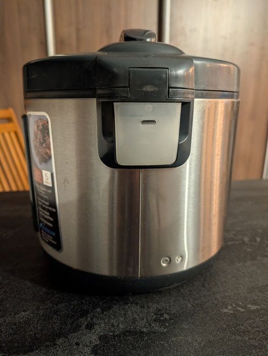 Мультиварка Redmond