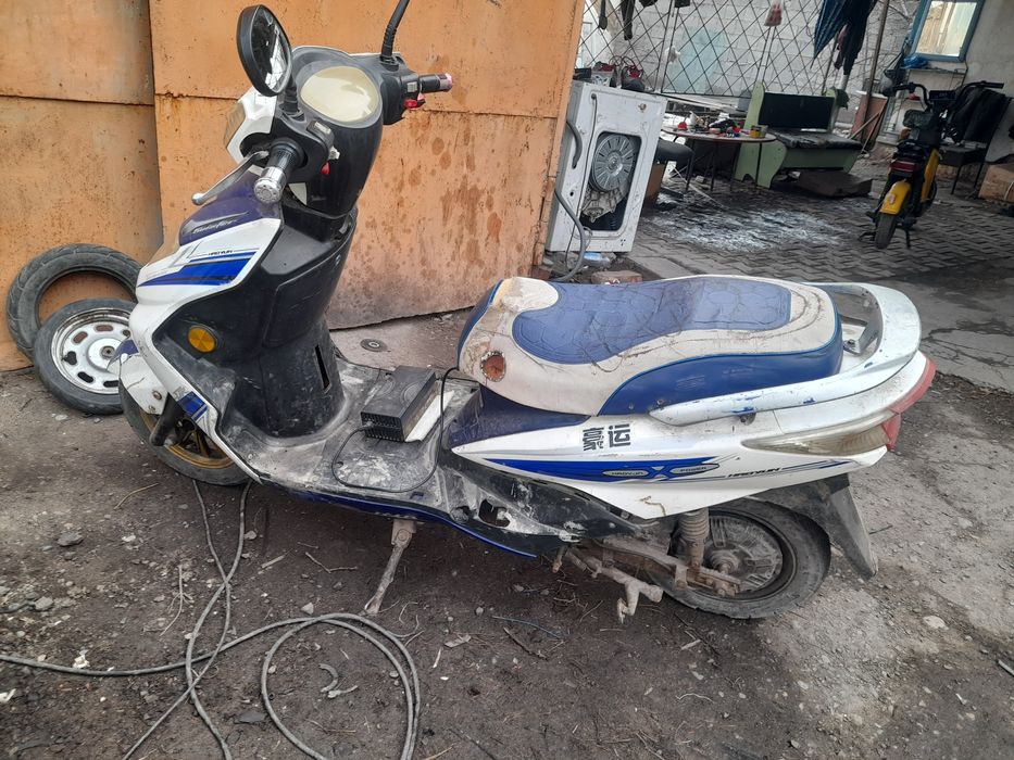 Электро мопед продам