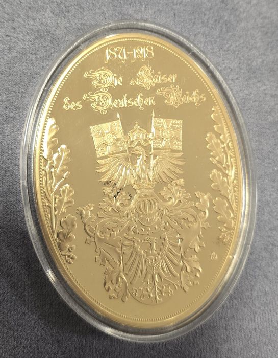 Die Kaiser des Deutschen Reichs Овална колекционерска монета