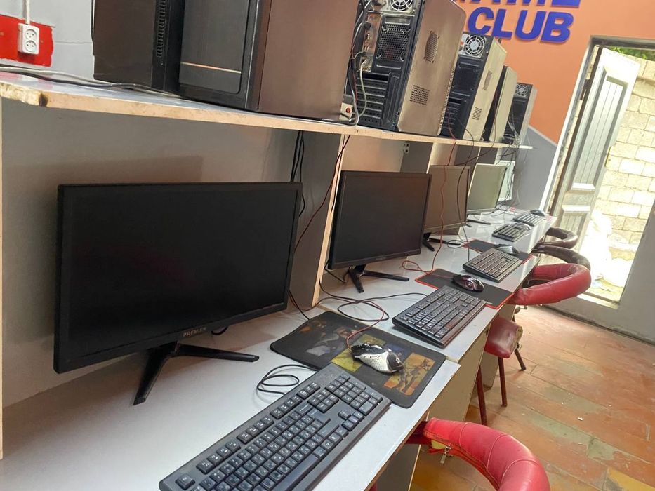 Igrovoy komputer komlekt sotiladi . Holat  zur. N