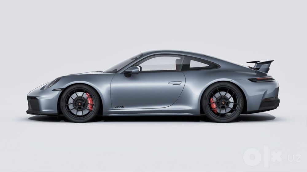 PORSCHE 911 Carrera 4 GTS