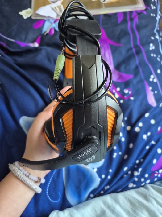 Căști de gaming  cu microfon