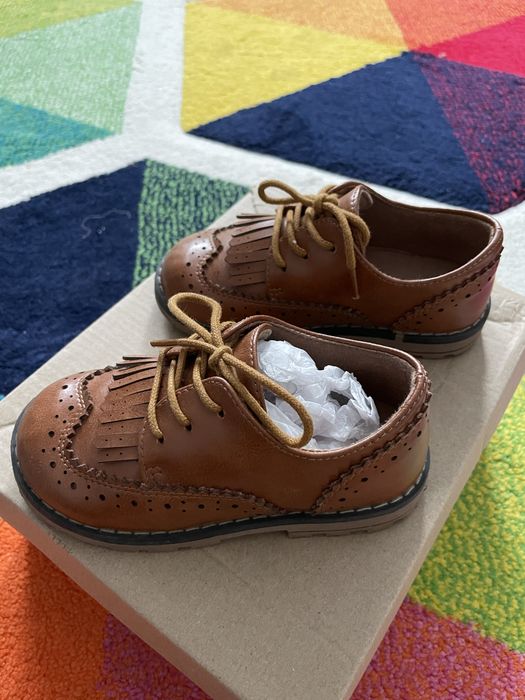 Pantofi de piele pentru baietei