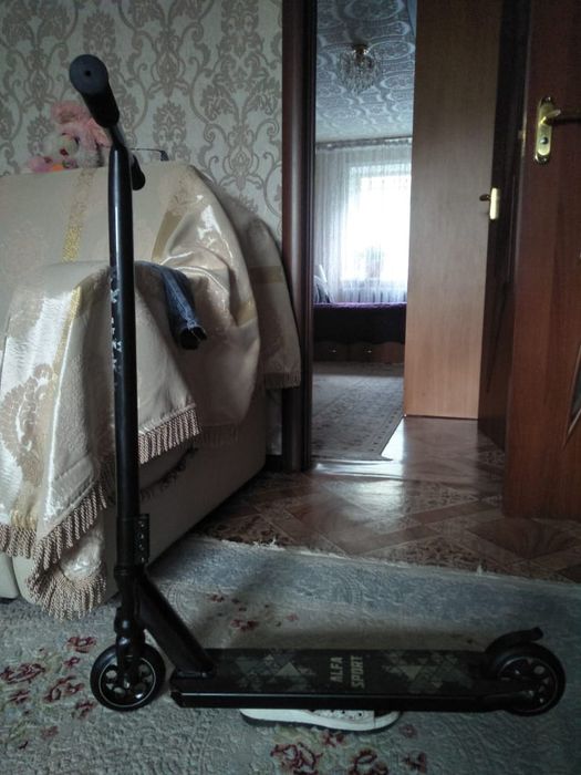 Самокат трюковой