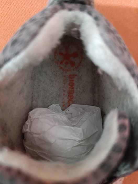 Vand papuci biomecanics imblanite