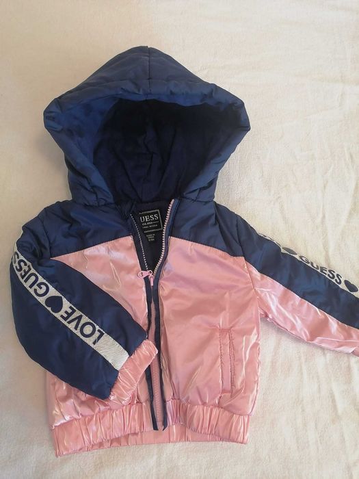 Бебешко яке Guess
