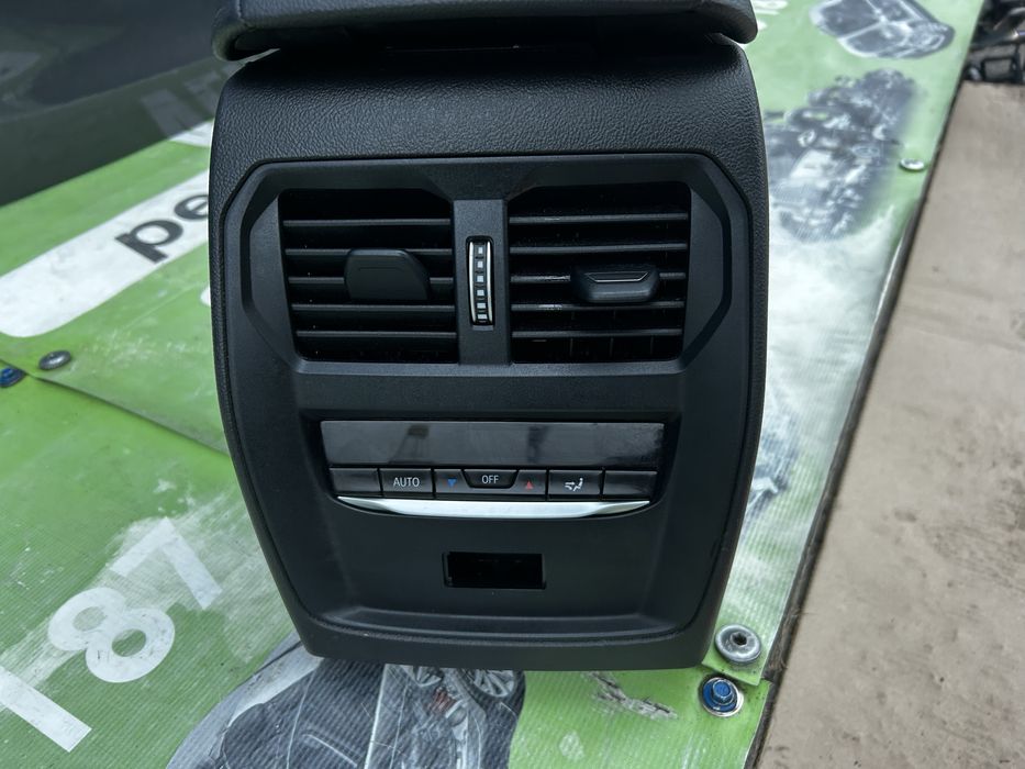 Panou climă spate BMW G20