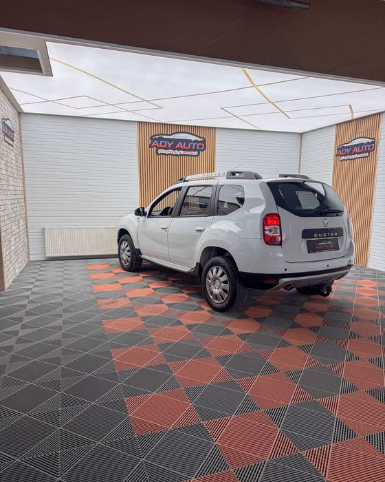 Dacia DUSTER 1,5 DCI  4X4 An 2017 / 10 . 73 000 km . RAR+ITP . Garantie 12 luni .Rate fixe