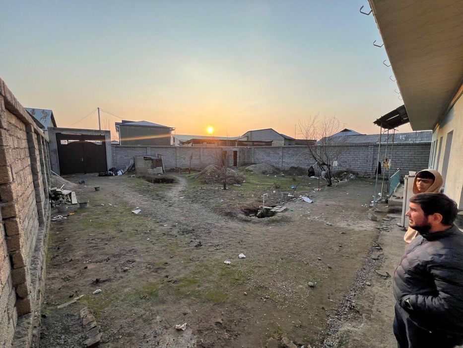 Срочно Sergeli chortoq maxalada 4.77 sotu yer sotiladi