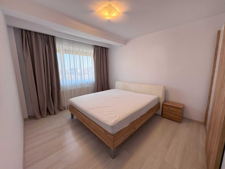 Inchiriez apartament 3 camere metrou Militari Pacii