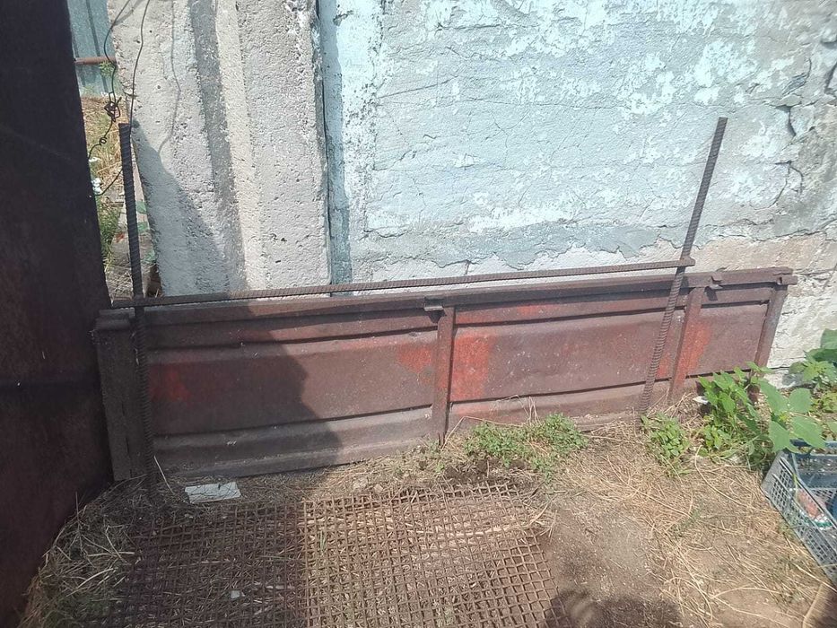 Продам тракторный прицеп на 4 тонны