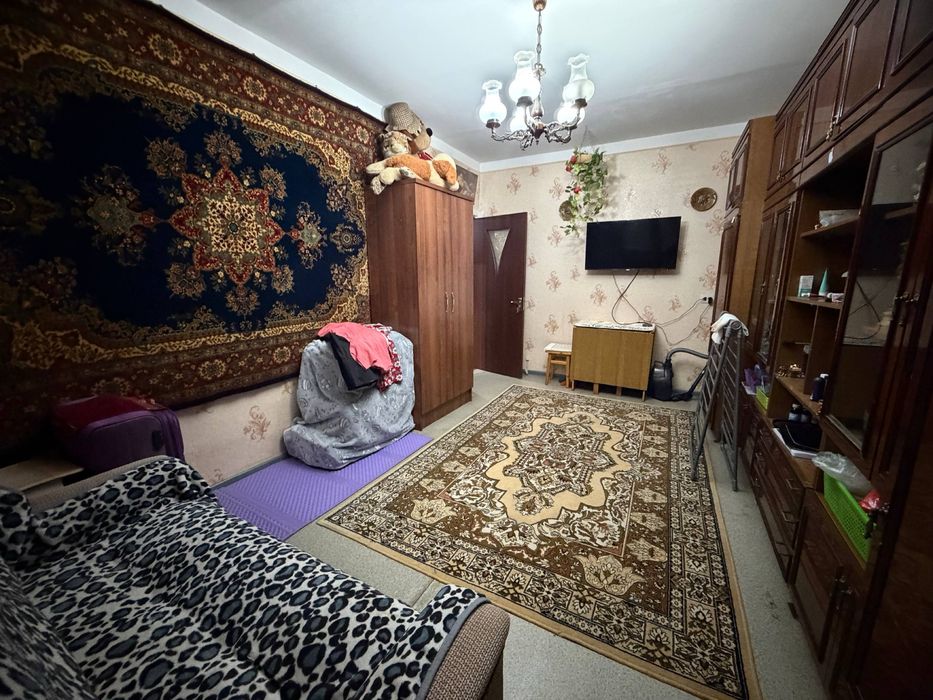 Код 875 Срочно продается 2/3/4 Куйлюк массив 1 77 серия кирпич