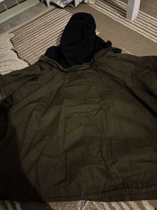 Жеңіл сырт киім.