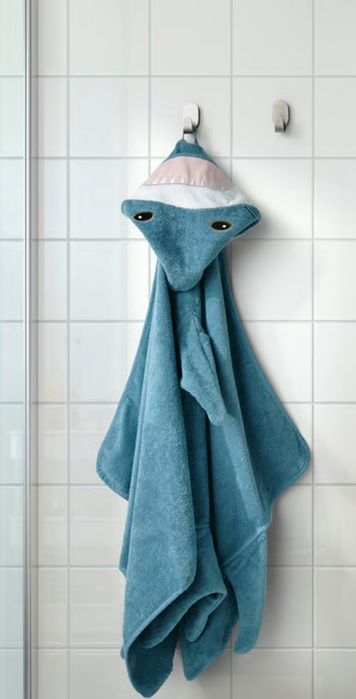 Vând prosop cu glugă,NOU, formă de rechin, preț 30 lei
79,90lei